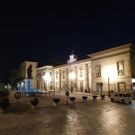 Bed And Breakfast In Piazza Orazio Venosa Εξωτερικό φωτογραφία