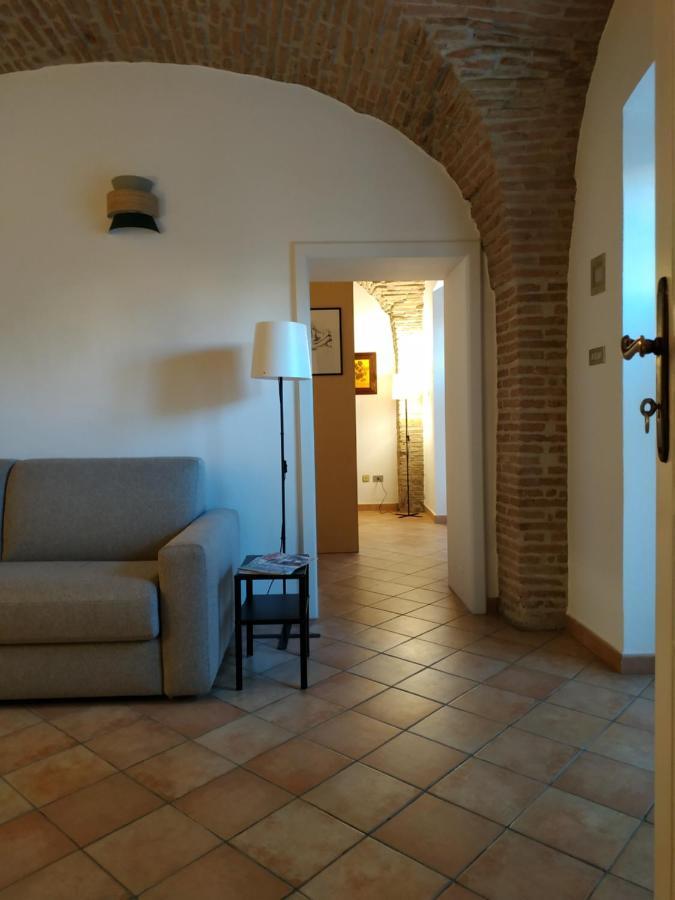 Bed And Breakfast In Piazza Orazio Venosa Εξωτερικό φωτογραφία